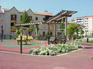 Pergola du square Barbara
